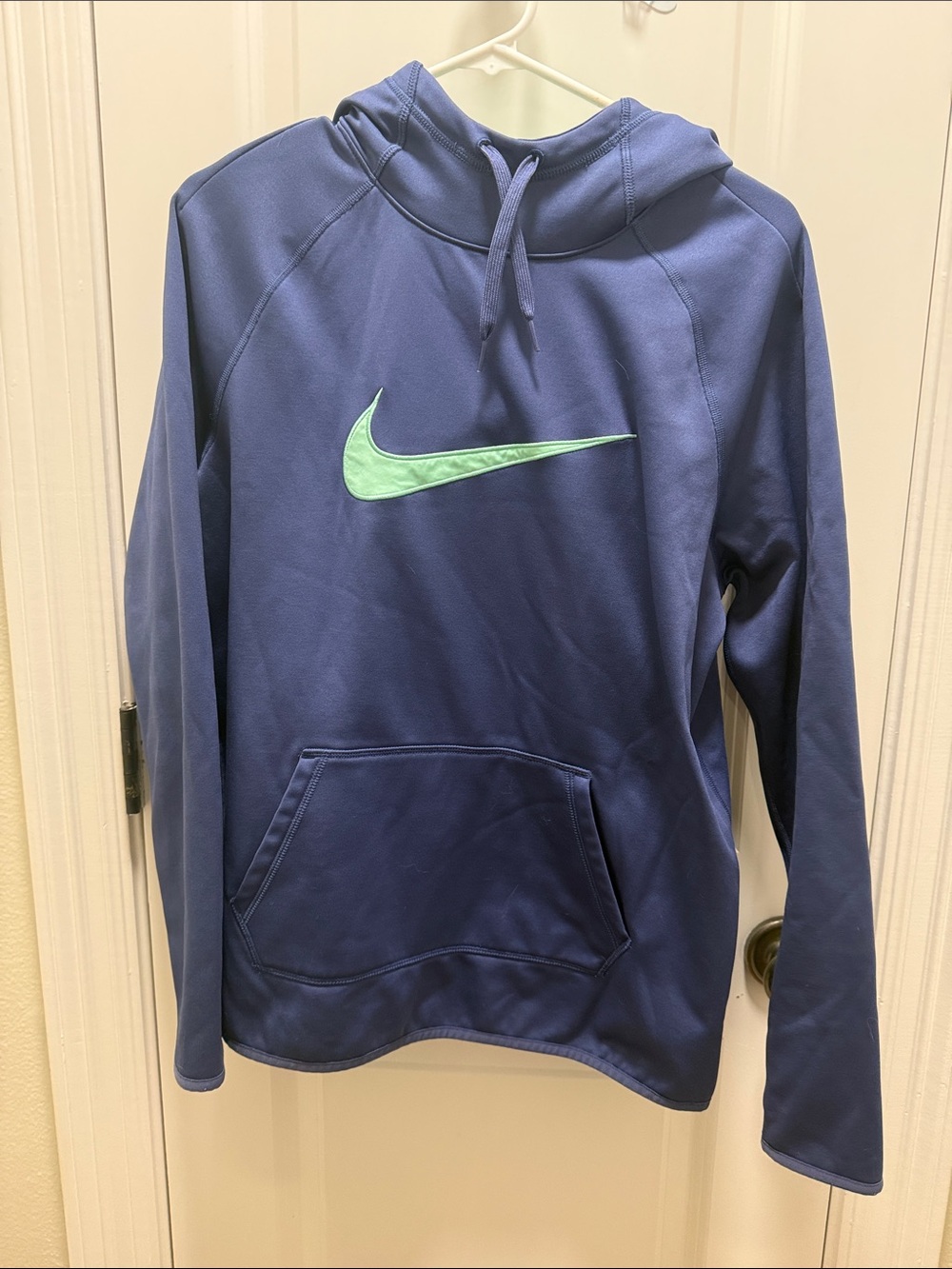 Nike Women's Navy Crewneck Hoodie with Mint Swoosh